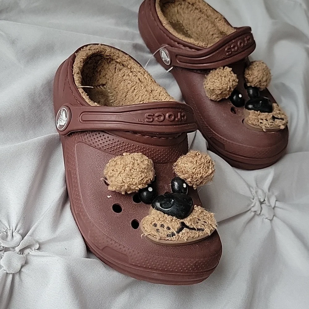 CROCS Kids Brown Fuzzy-Lined Clog with Puppy Charm
